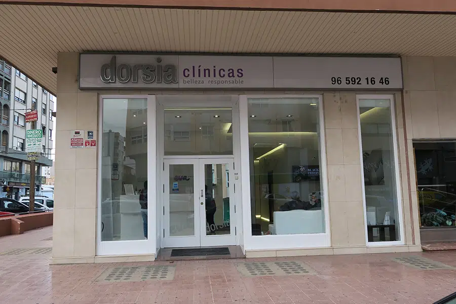Exterior de la Clínica Dorsia en Alicante Avenida Aguilera