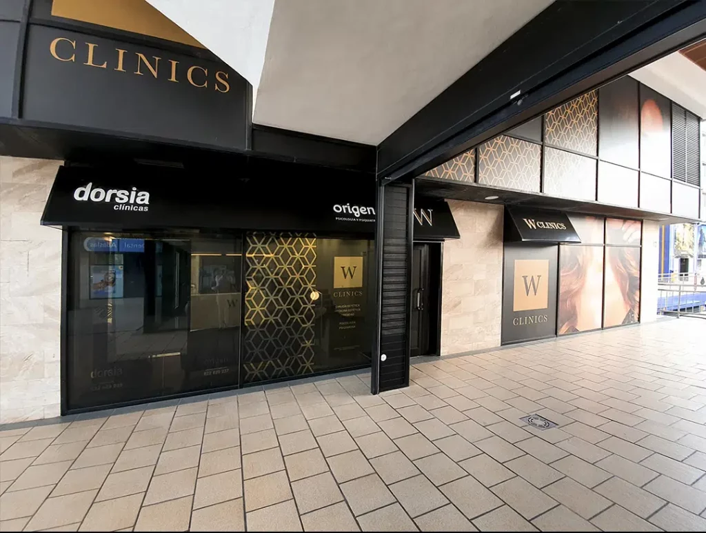 Exterior de clínica Dorsia Tenerife Sur